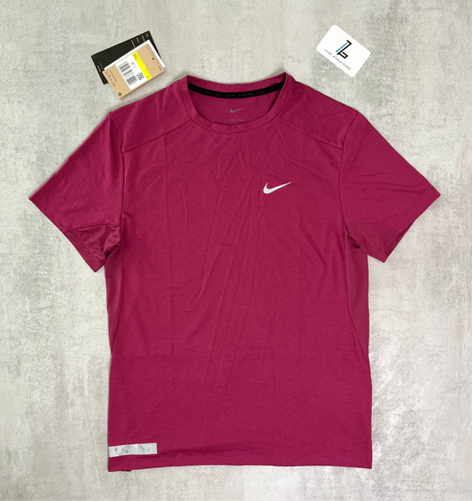 Nike Rise 365 T-shirt ‘Burgundy’