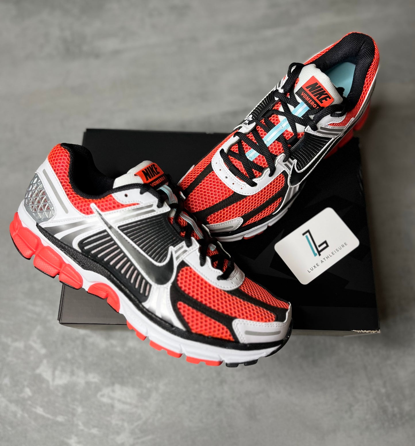 Nike Zoom Vomero 5 SE ‘Bright Crimson/Silver/Black’