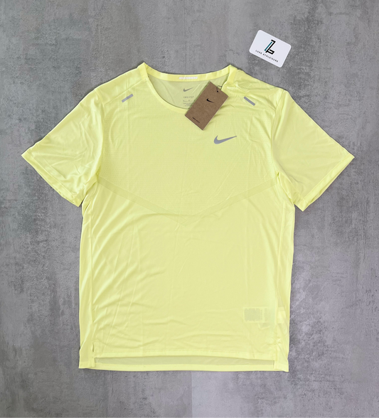 Nike Rise 365 Miler T-Shirt ‘light Volt’