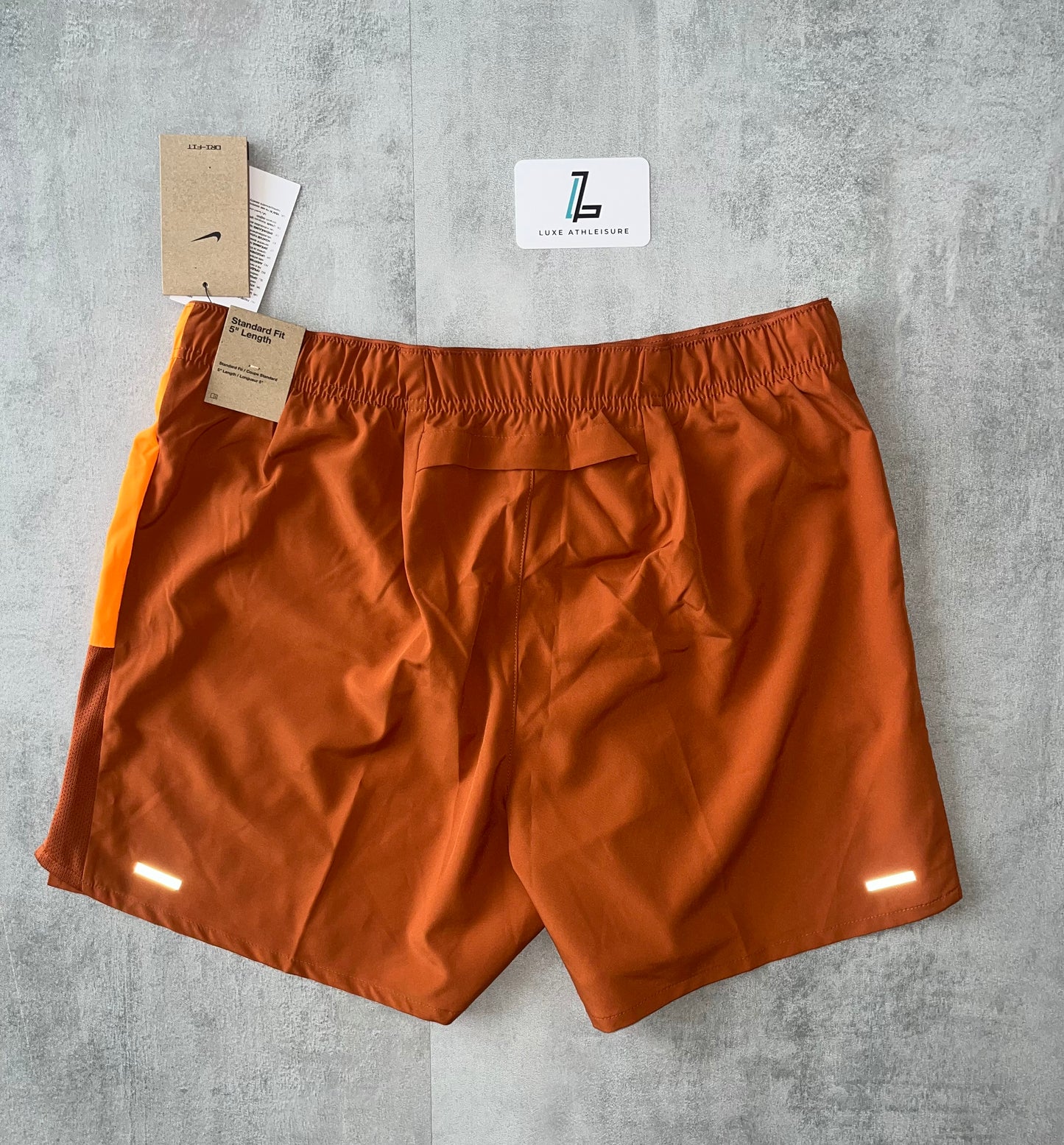 Nike Challenger shorts 13cm/5” ‘Rust/Orange’